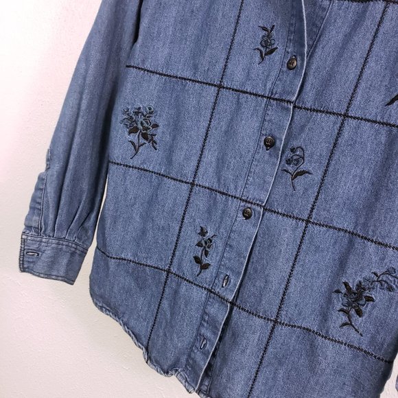 Capacity Women's Denim Blue Jean Black Floral Embroidered Shirt Top Blouse - Picture 6 of 12